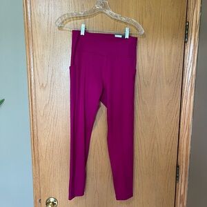 Tek Gear Fuchsia UltraStretch Leggings